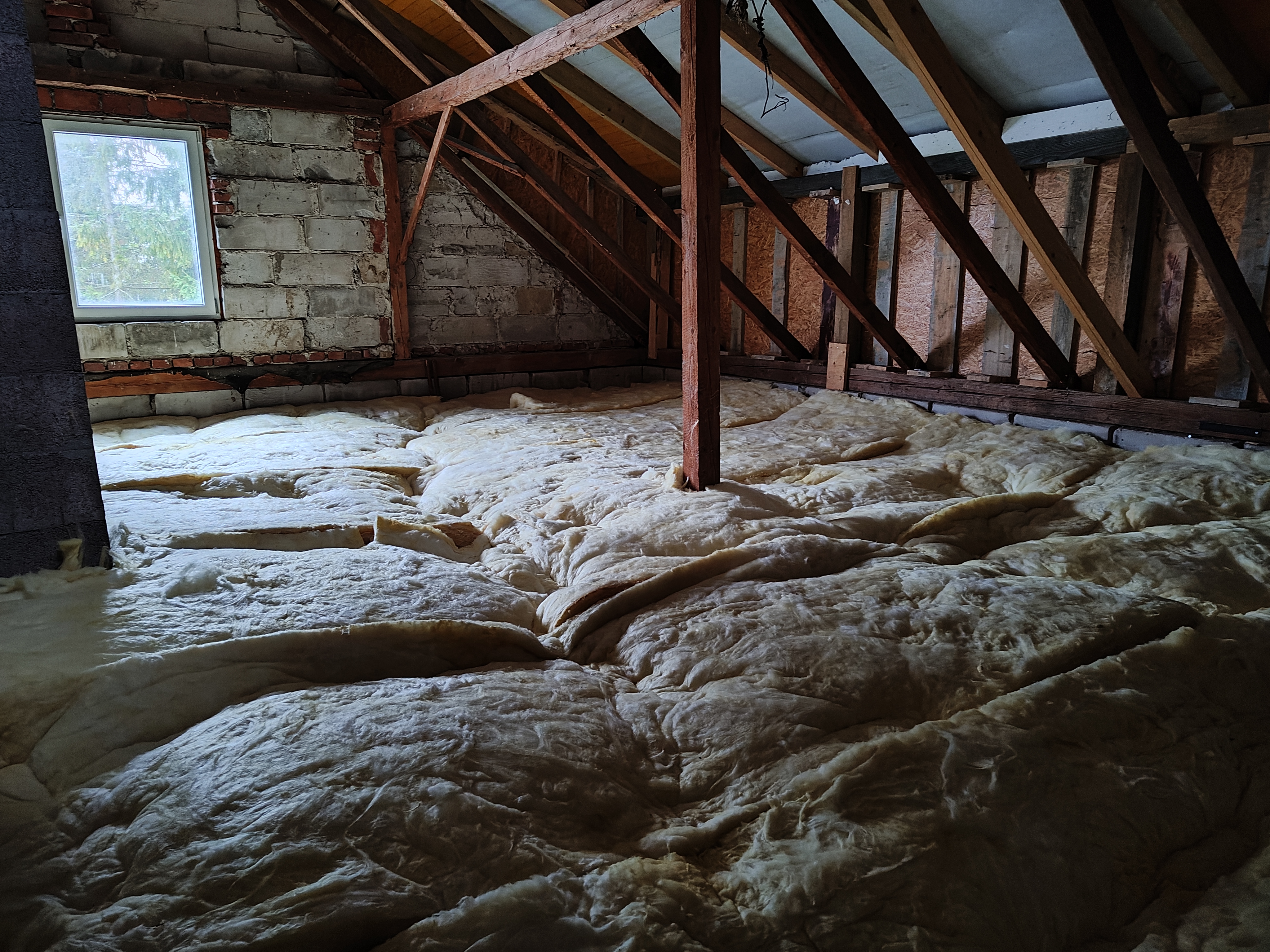 Ocieplone poddasze wełna